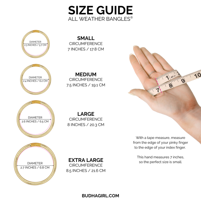 Size guide for All Weather Bangles® showing small to extra large sizes, including measurements for the Essentials Core Mixed Stack.