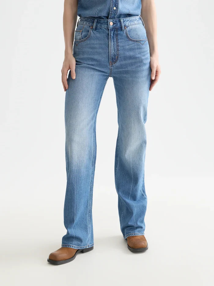 The Glow Bootcut Jeans — Texas Sun