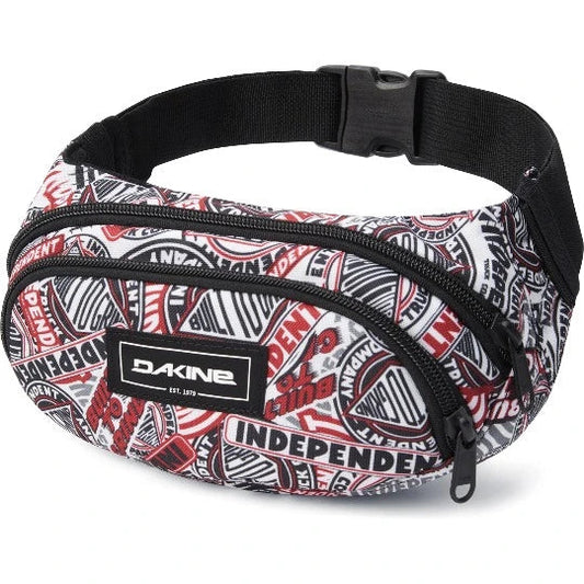 Dakine Classic Hip Pack Independent black waist bag.