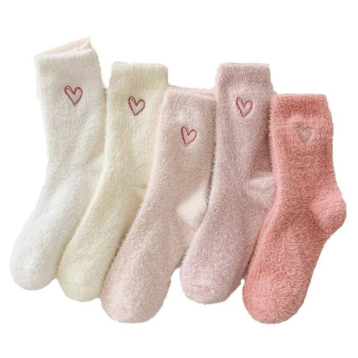 Cute Heart Embroidery Fuzzy Plush Socks DP25H516
