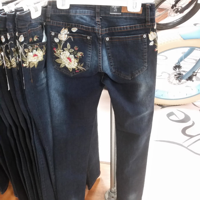 Grace in LA Jeans 5 Pocket Easy Fit Class 6030331 style 0130
