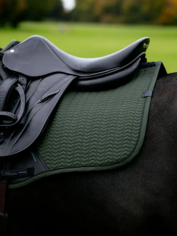 LeMieux Essence Eurojump Square Pad