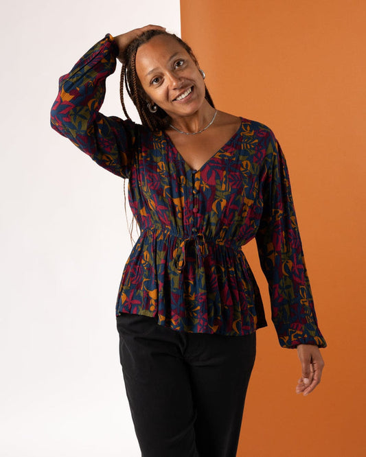 Lowry Balance  Womens Blouse in Multi