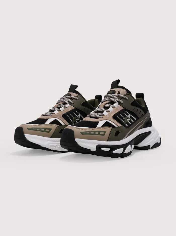Men JAVI Sway Sneakers