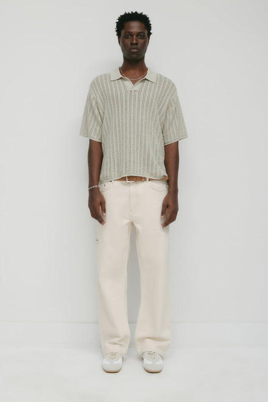 Model 6.2" and is wearing a size 32.
