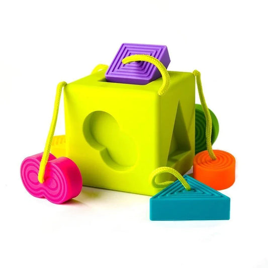 Oombee Cube By Fat Brain