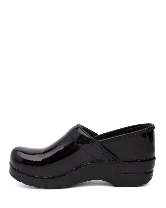 PROFESSIONAL CLOG