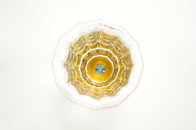 "Raden" Lacquer Coated Glass 150ml - Kaleidoscope Glass with Cherry Blossoms Pattern (gold)
