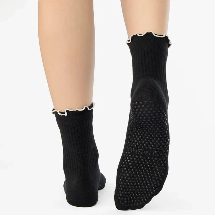 Ruffle Ankle Grip Socks for Workouts - Black