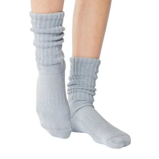 Slouch Crew Grip Socks for Pilates & Yoga - Sky
