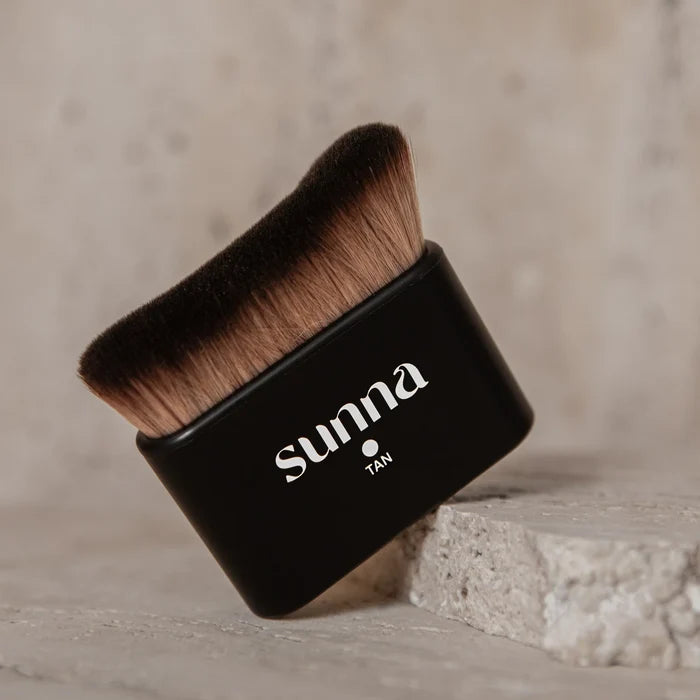 Sunna: Blend Me Contour Blending Brush